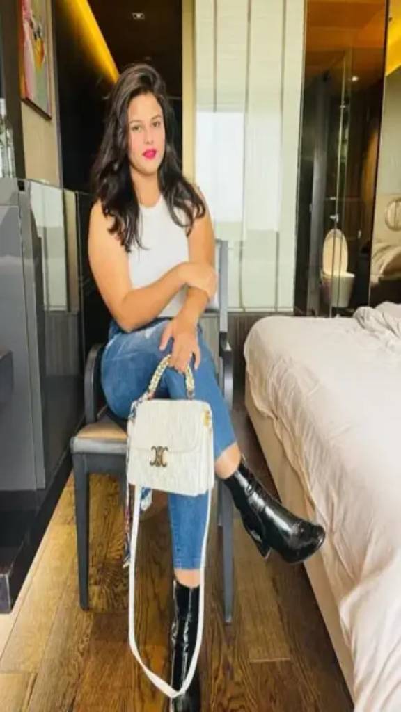 Calangute call girl service